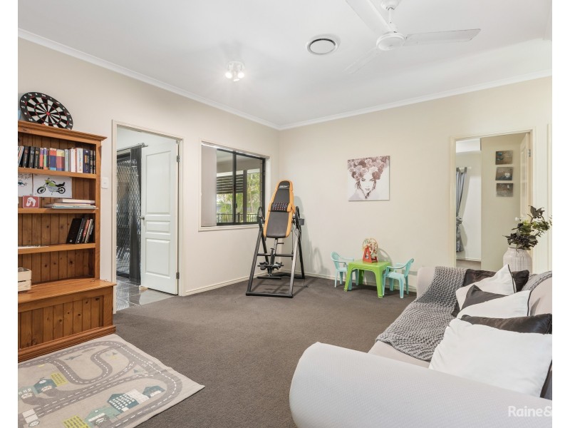 12 Woodfull Crescent, Pottsville NSW 2489