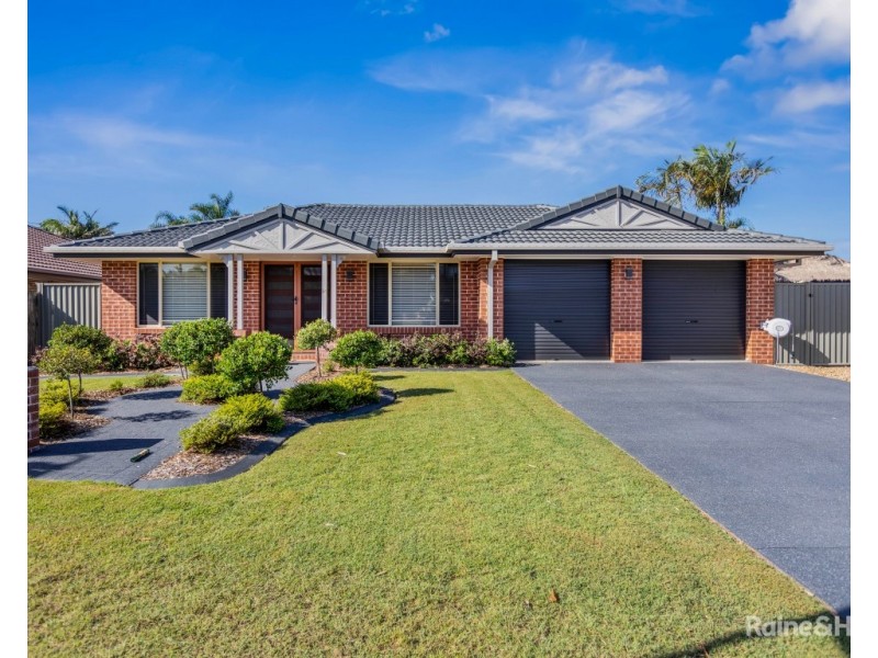 14 Mckenzie Avenue, Pottsville NSW 2489