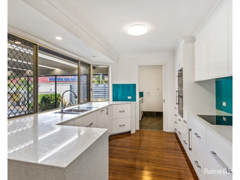 14 Mckenzie Avenue, Pottsville NSW 2489