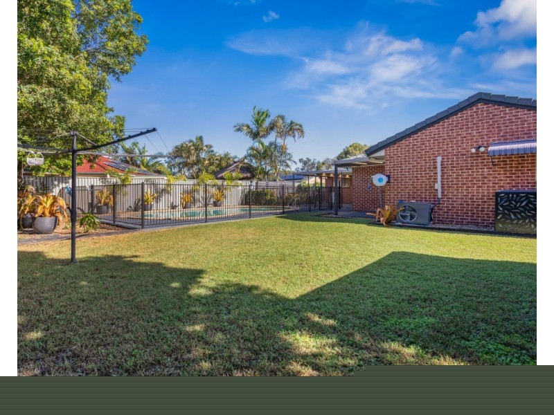 14 Mckenzie Avenue, Pottsville NSW 2489