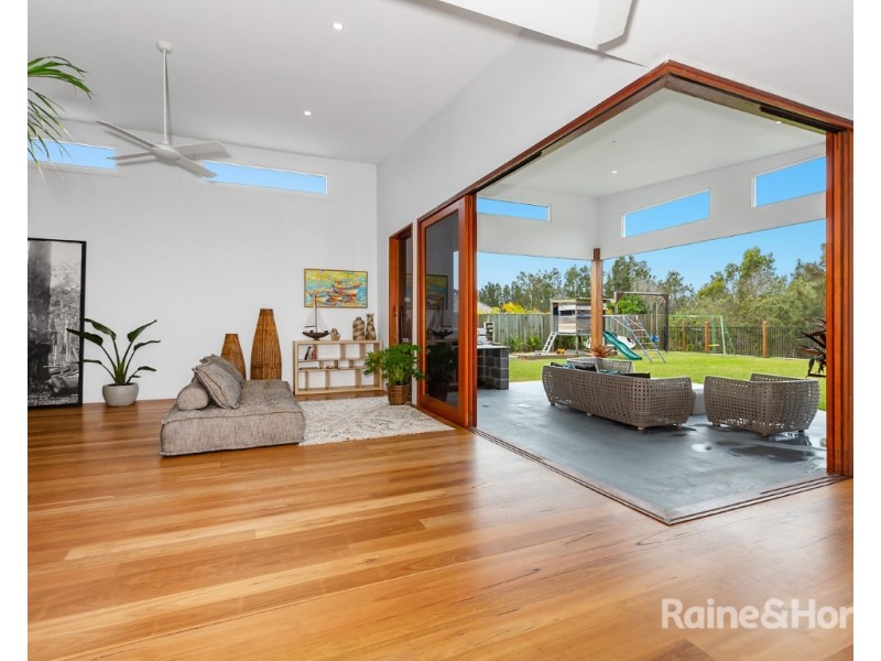 207 Overall Drive, Pottsville NSW 2489