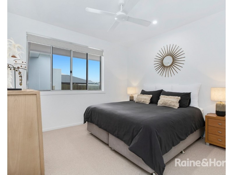 207 Overall Drive, Pottsville NSW 2489