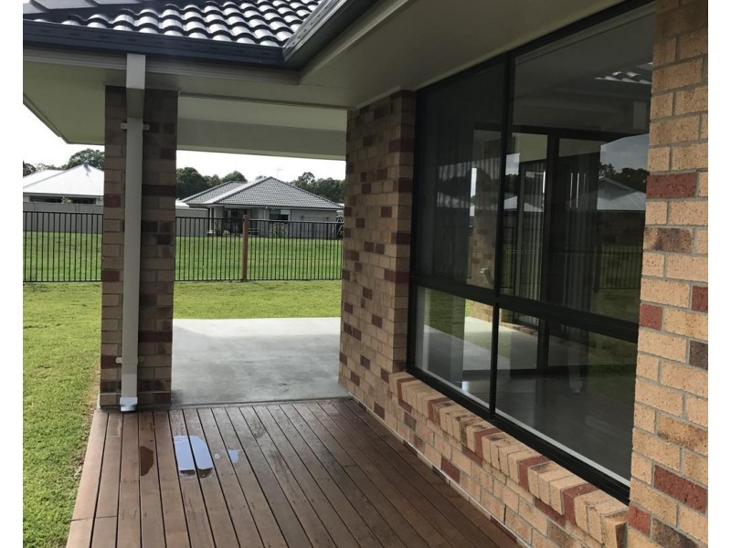 6 Woolgoolga Court, Pottsville NSW 2489