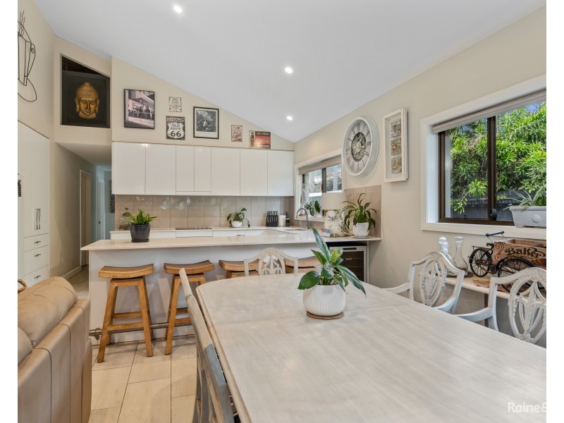 84 Tweed Coast Road, Pottsville NSW 2489