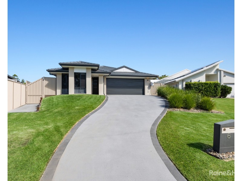 6 Newcastle Drive, Pottsville NSW 2489