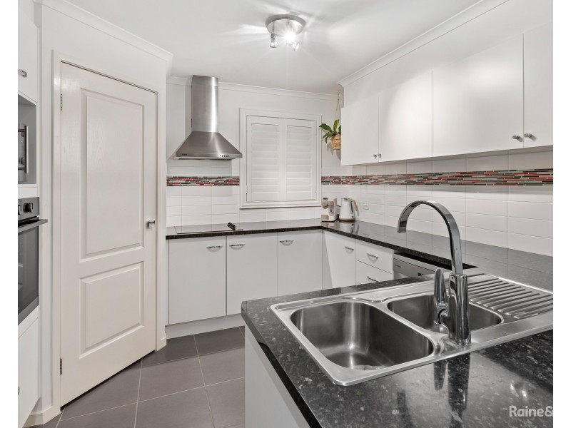 6 Newcastle Drive, Pottsville NSW 2489