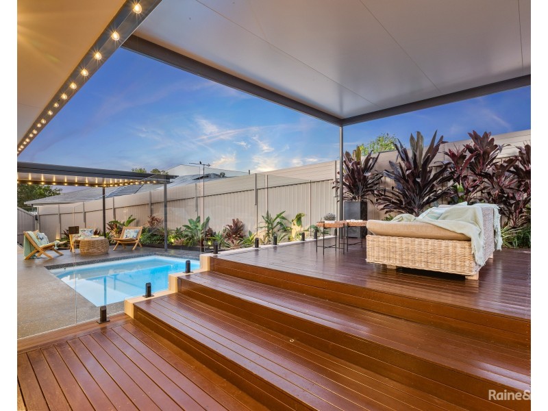 6 Newcastle Drive, Pottsville NSW 2489