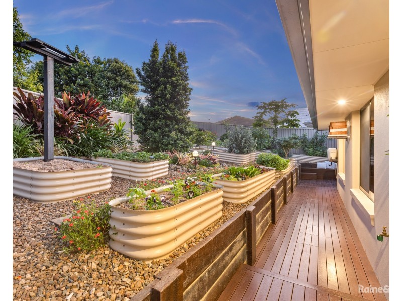 6 Newcastle Drive, Pottsville NSW 2489