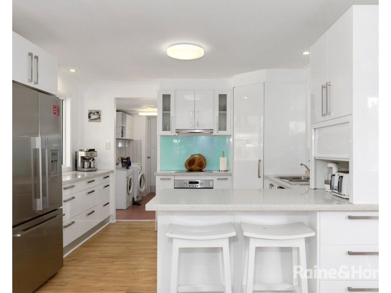 17 Oleander Avenue, Bogangar NSW 2488