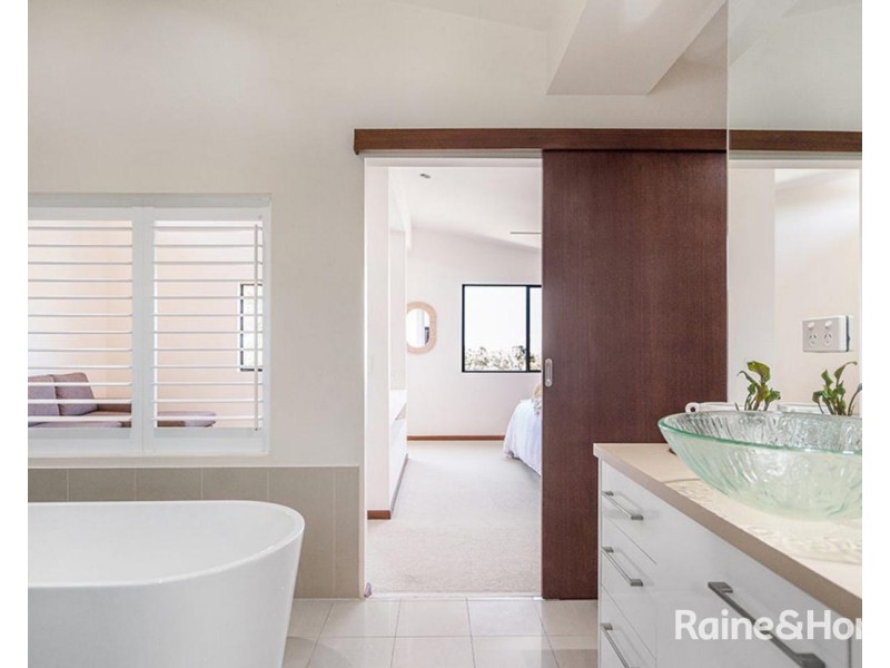 13 Muskheart Circuit, Pottsville NSW 2489