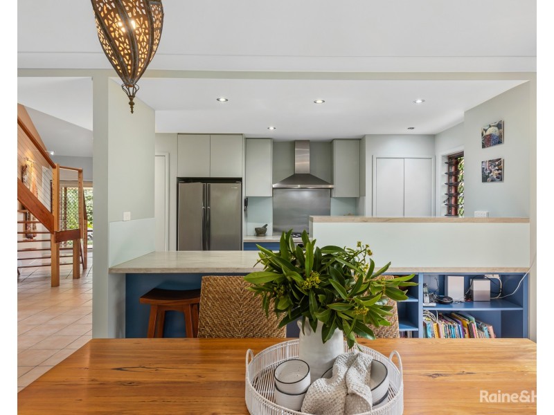 37 Overall Drive, Pottsville NSW 2489