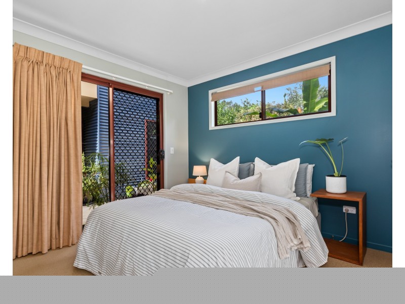 37 Overall Drive, Pottsville NSW 2489