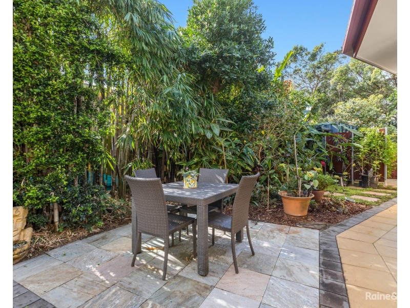 37 Overall Drive, Pottsville NSW 2489