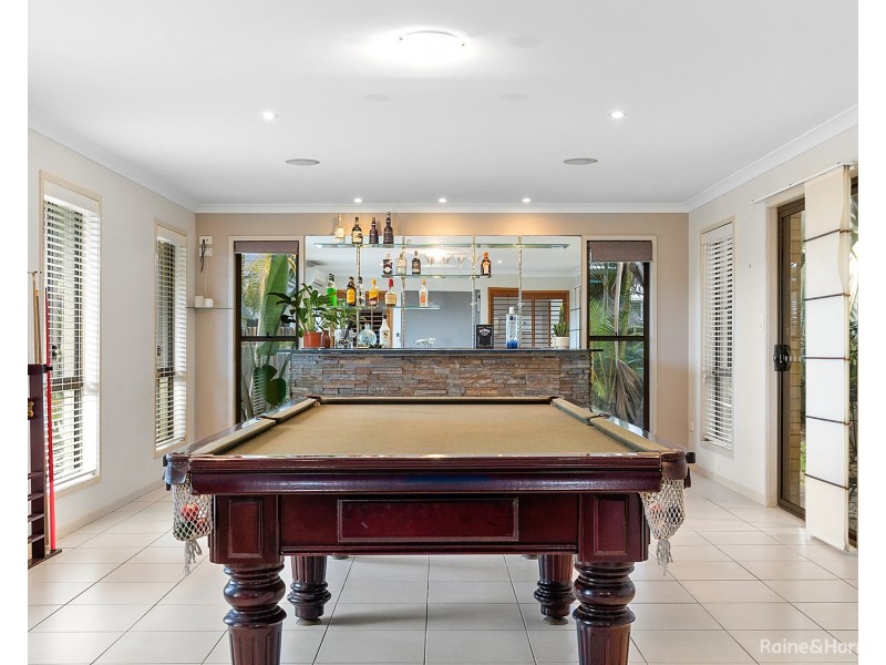 5 Woodfull Crescent, Pottsville NSW 2489