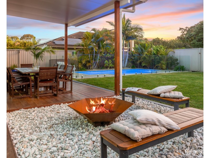 63 Lennox Circuit, Pottsville NSW 2489