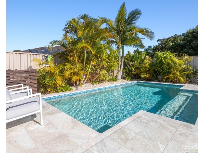 63 Lennox Circuit, Pottsville NSW 2489