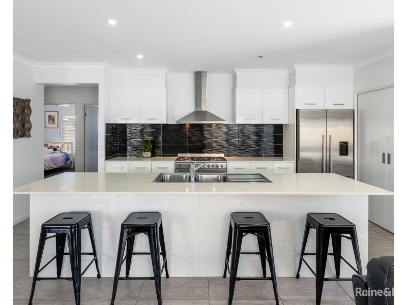 74 Mylestom Circle, Pottsville NSW 2489