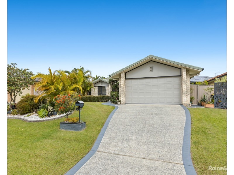 26 Mylestom Circle, Pottsville NSW 2489