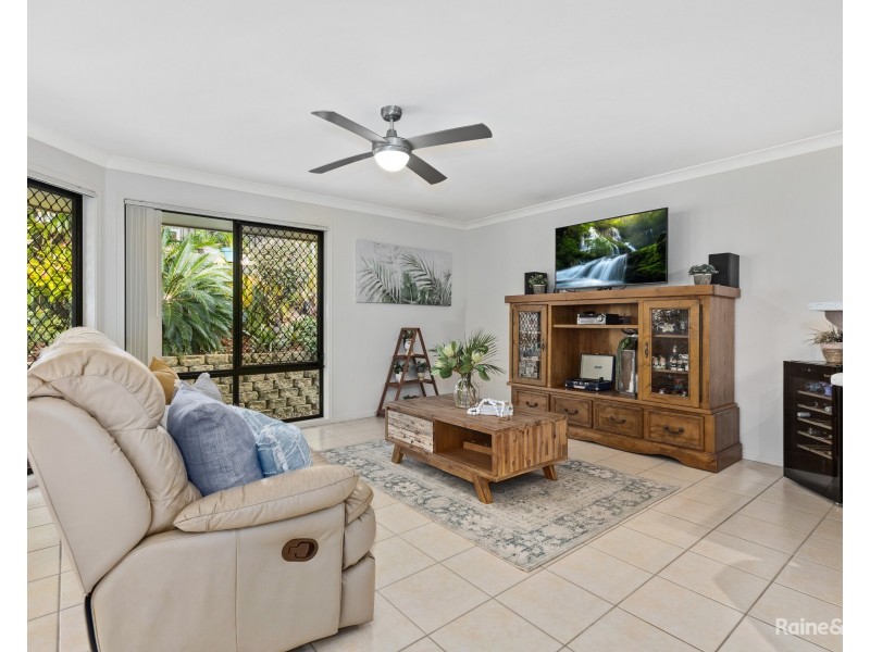 26 Mylestom Circle, Pottsville NSW 2489