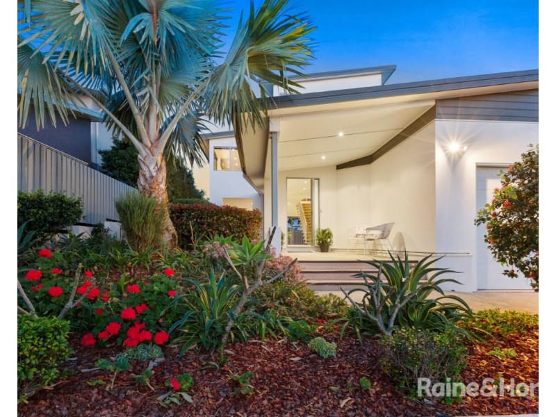 10 Bottlebrush Drive, Pottsville NSW 2489