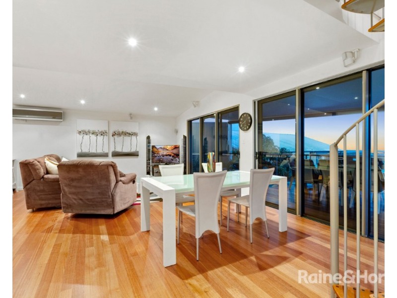 10 Bottlebrush Drive, Pottsville NSW 2489