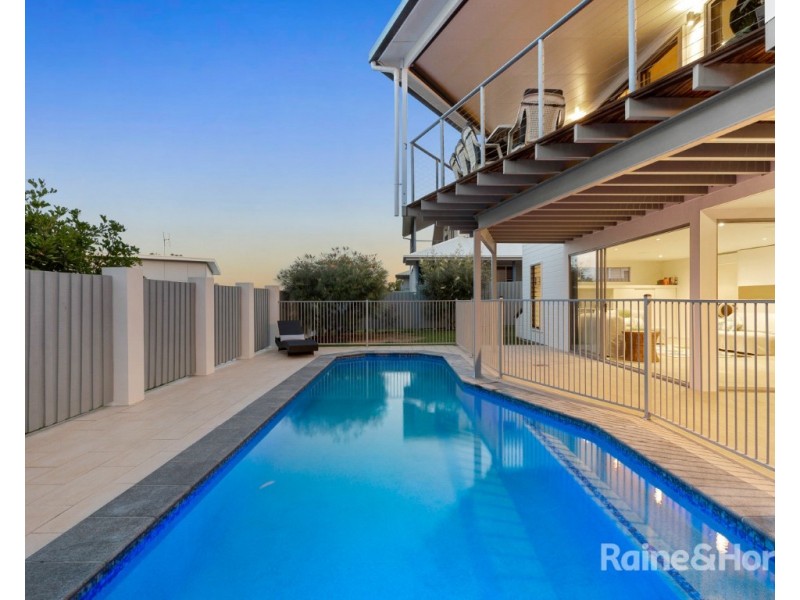 10 Bottlebrush Drive, Pottsville NSW 2489