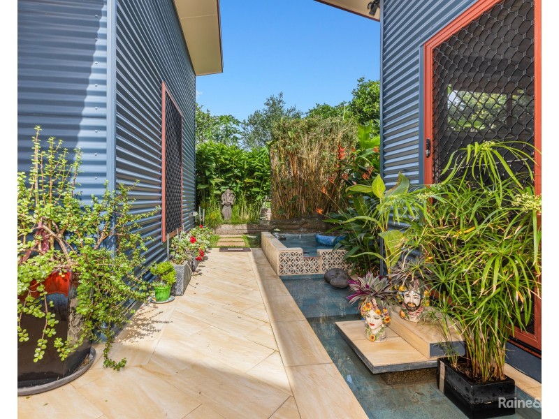 37 Overall Drive, Pottsville NSW 2489