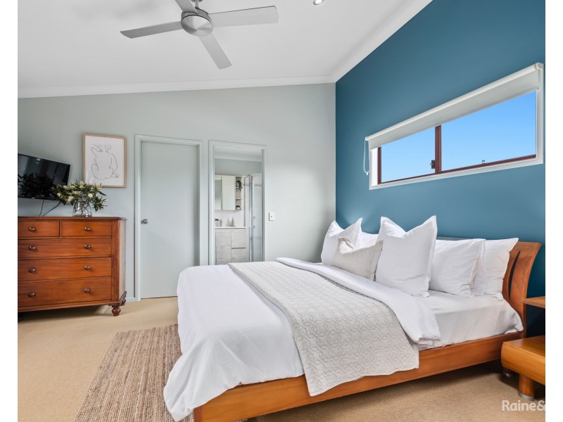 37 Overall Drive, Pottsville NSW 2489