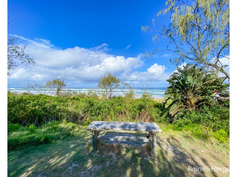 20 Surfside Crescent, Pottsville NSW 2489