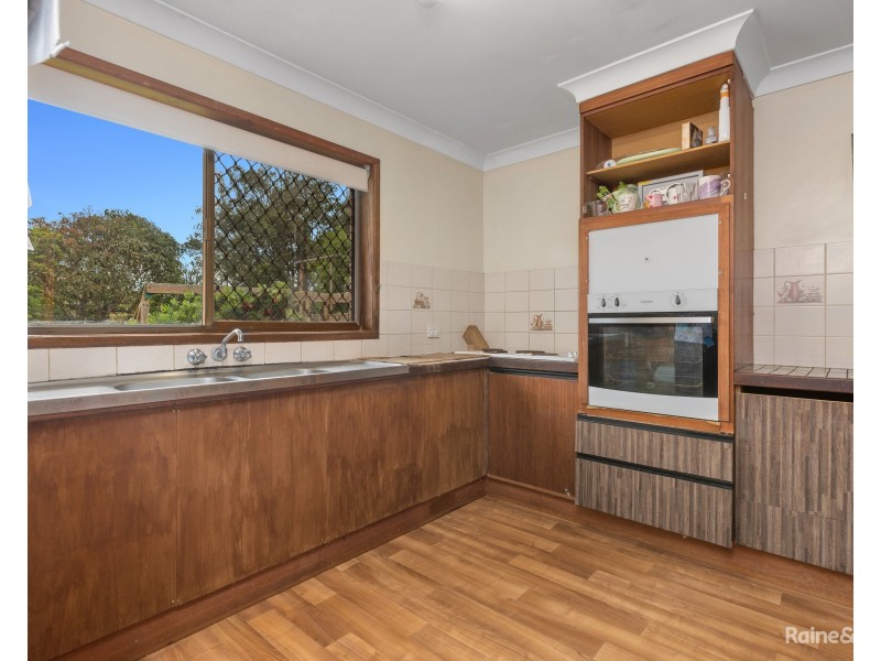 20 Surfside Crescent, Pottsville NSW 2489