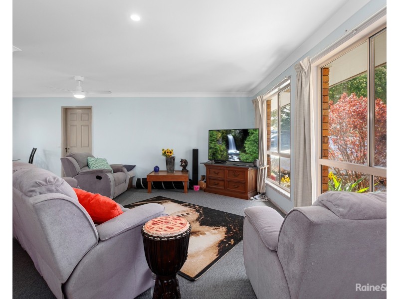 10 Buckingham Drive, Pottsville NSW 2489