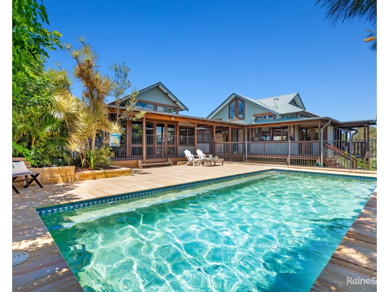 8 Hovea Drive, Pottsville NSW 2489