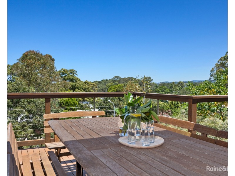 8 Hovea Drive, Pottsville NSW 2489