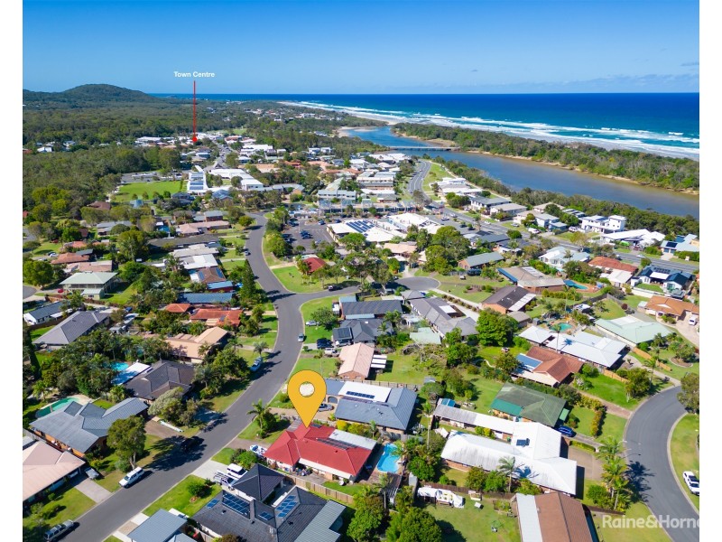 8 Royal Drive, Pottsville NSW 2489