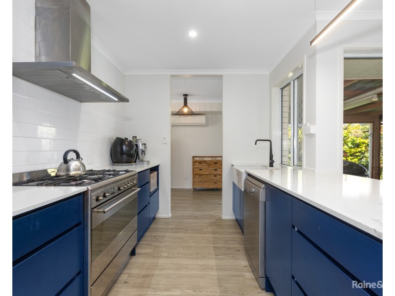 8 Royal Drive, Pottsville NSW 2489