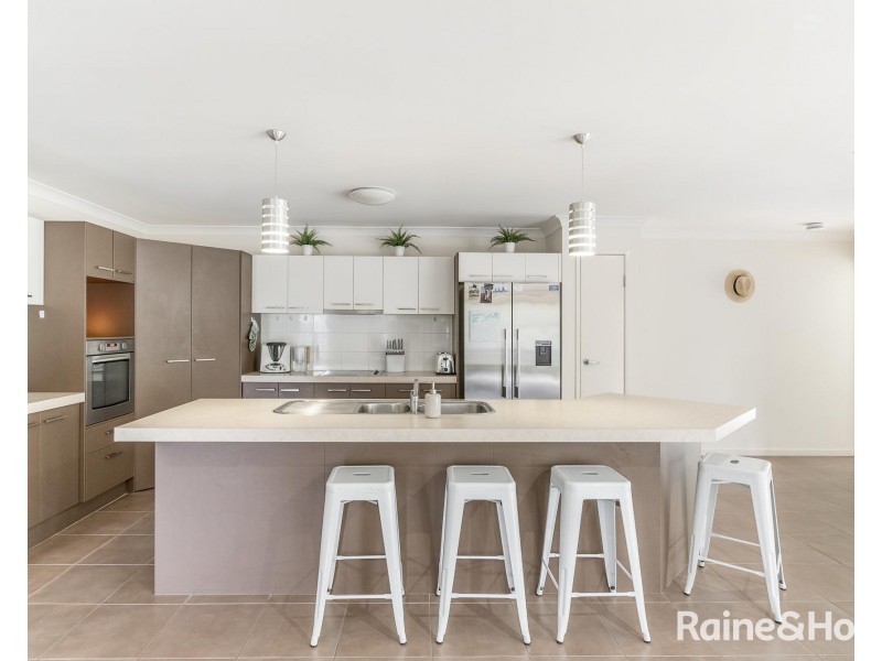 28 Macadamia Drive, Pottsville NSW 2489