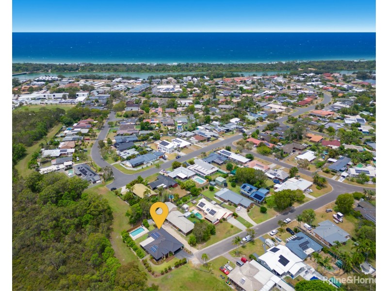 11 Caroline Street, Pottsville NSW 2489