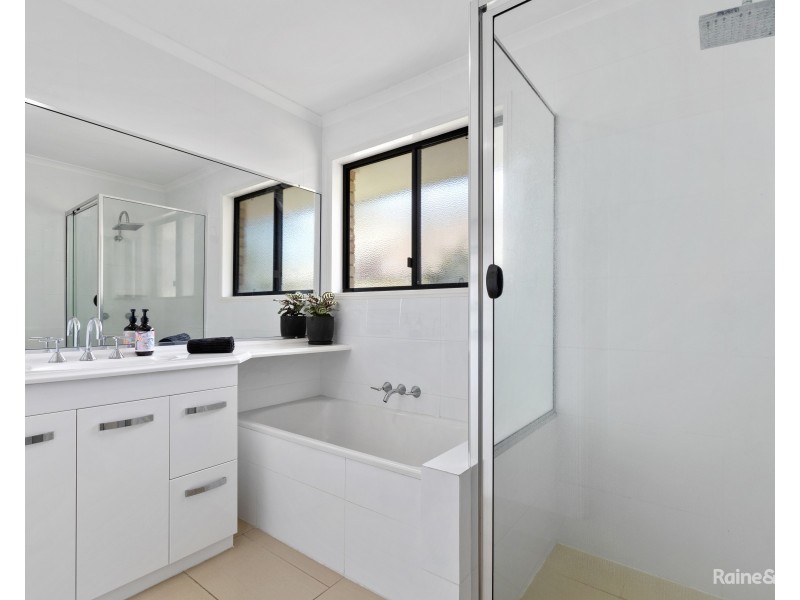 11 Caroline Street, Pottsville NSW 2489