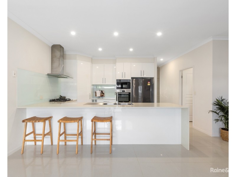 1/27 Kellehers Road, Pottsville NSW 2489