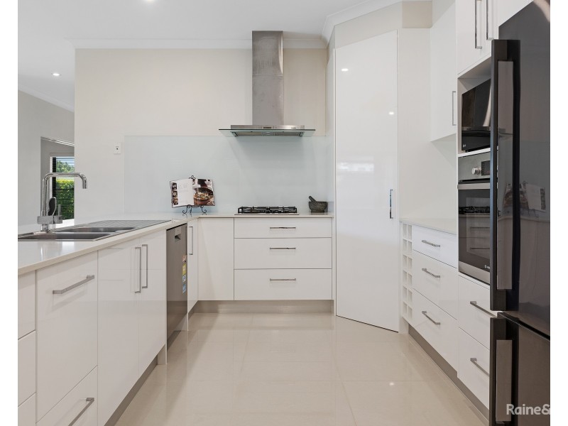 1/27 Kellehers Road, Pottsville NSW 2489