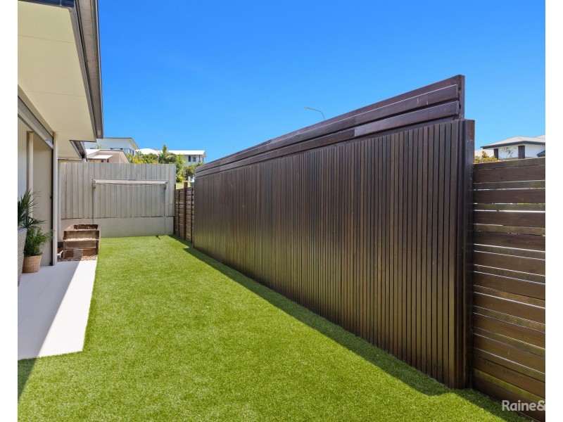 1/27 Kellehers Road, Pottsville NSW 2489
