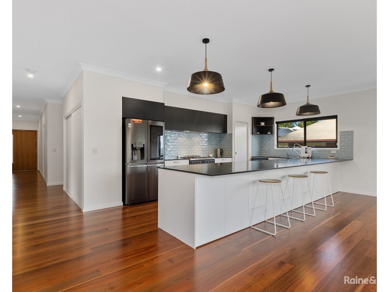 15 Bottlebrush Drive, Pottsville NSW 2489