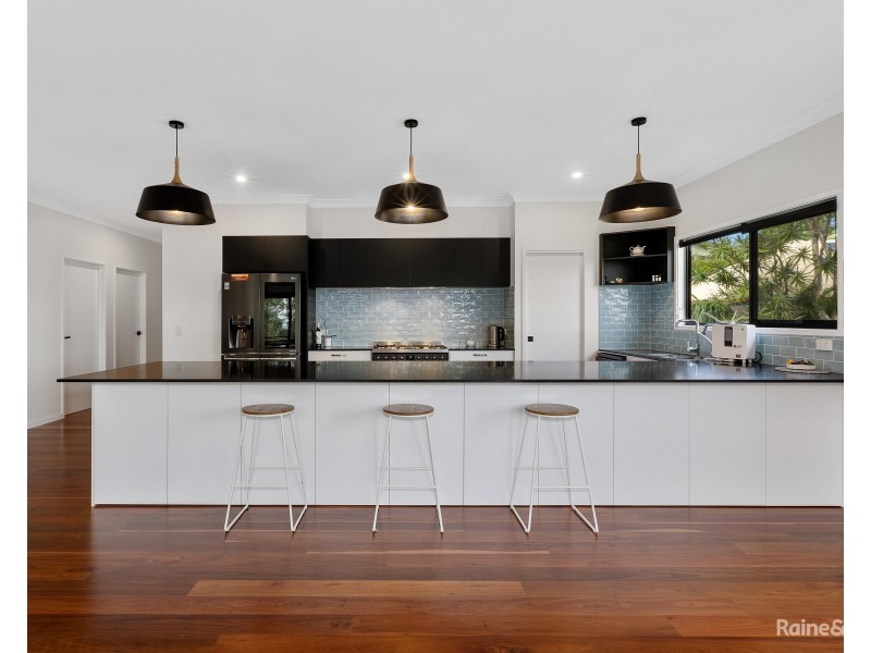 15 Bottlebrush Drive, Pottsville NSW 2489