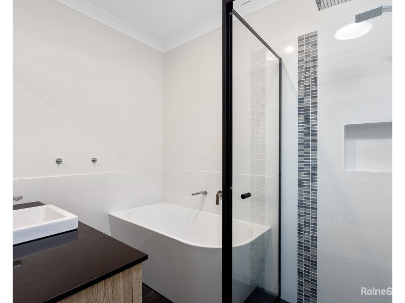 15 Bottlebrush Drive, Pottsville NSW 2489