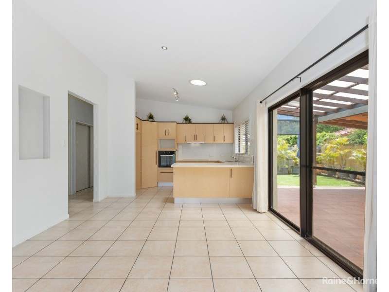 28 Taylor Drive, Pottsville NSW 2489