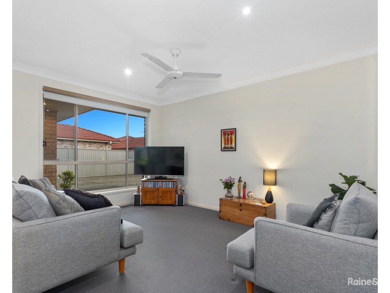 2/3 Seabreeze Boulevard, Pottsville NSW 2489