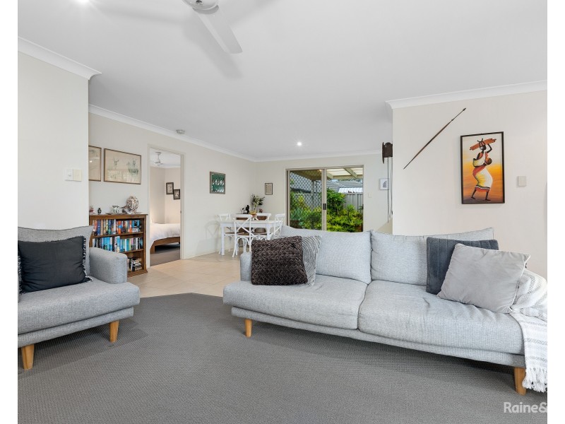 2/3 Seabreeze Boulevard, Pottsville NSW 2489