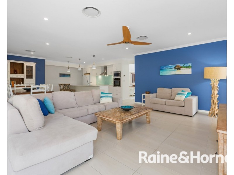 165 Overall Drive, Pottsville NSW 2489