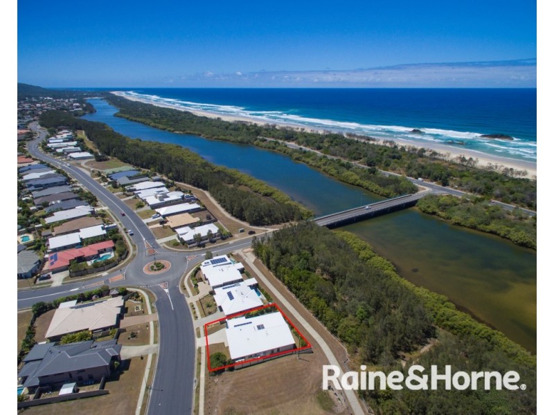 165 Overall Drive, Pottsville NSW 2489