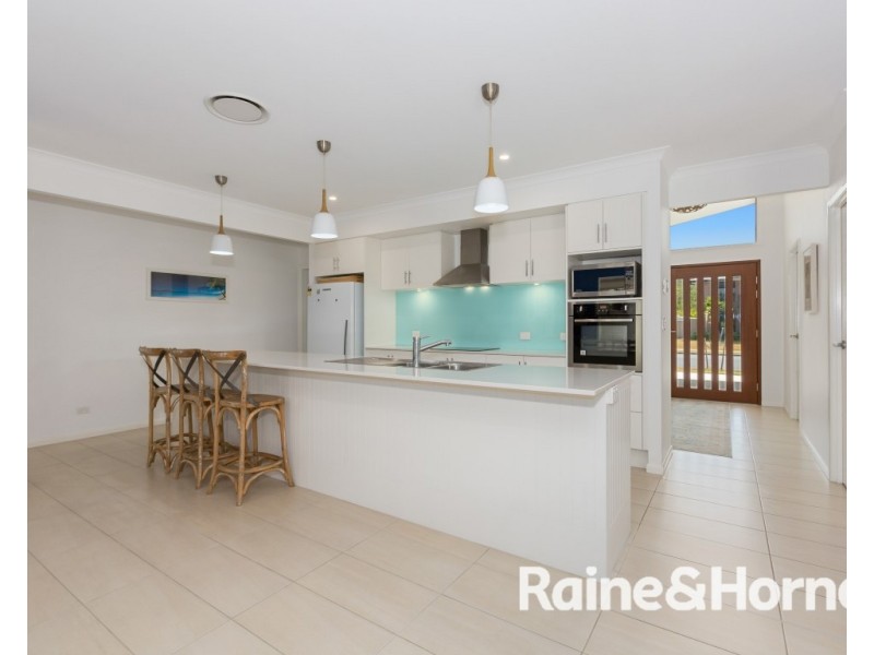 165 Overall Drive, Pottsville NSW 2489